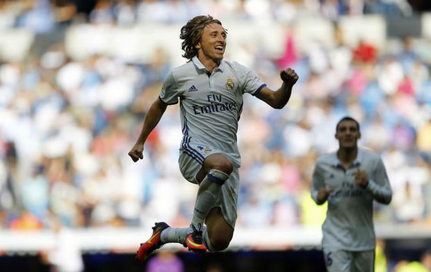 这使得他在 这使得他在